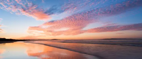 3840x1600 Ultrawide Wallpaper - 海滩日出粉色云霞超宽屏壁纸