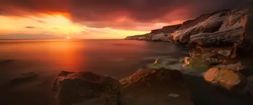 3840x1600 Ultrawide Wallpaper - 夕阳海滩白色岩石超宽屏壁纸