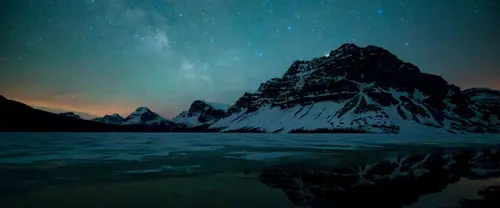 3840x1600 Ultrawide Wallpaper - 雪山星空银河超宽屏壁纸