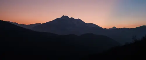 3840x1600 Ultrawide Wallpaper - 雪山日落粉色晚霞超宽屏壁纸