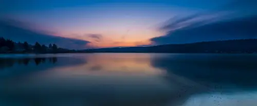 3840x1600 Ultrawide Wallpaper - 黄昏湖畔晚霞风景超宽屏壁纸
