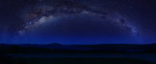 3840x1600 Ultrawide Wallpaper - 深蓝色夜空银河超宽屏壁纸