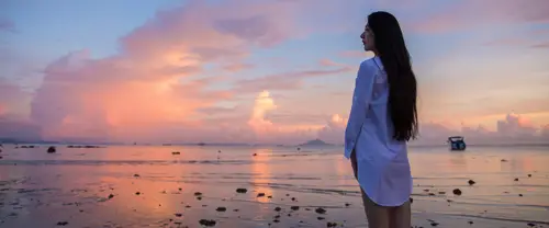 3840x1600 Ultrawide Wallpaper - 海边夕阳长发美女超宽屏壁纸