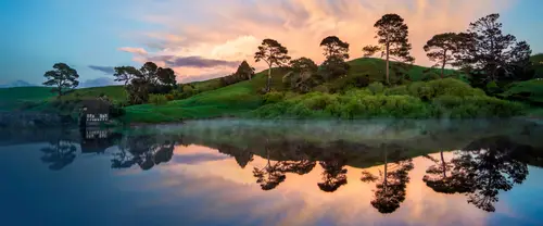 3840x1600 Ultrawide Wallpaper - 湖畔夕阳倒影乡村风光超宽屏壁纸