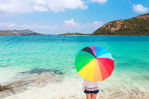 5472x3648 Desktop Wallpaper - 碧海彩伞夏日海滨风光