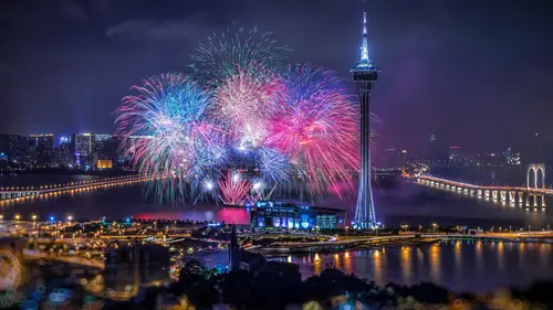 7246x4076 Desktop Wallpaper - Macau Tower Fireworks Night 4K Desktop Wallpaper