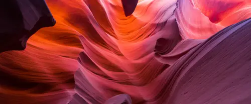 3840x1600 Ultrawide Wallpaper - 红紫渐变抽象溪谷岩壁超宽屏壁纸