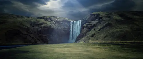 3840x1600 Ultrawide Wallpaper - 斯科加尔瀑布阴天草地超宽屏壁纸