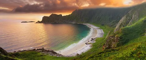 3840x1600 Ultrawide Wallpaper - 群山环抱海湾日落超宽屏壁纸