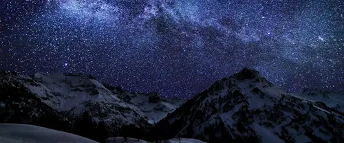 3840x1600 Ultrawide Wallpaper - 雪山星空夜景超宽屏壁纸