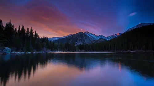 5739x3228 Desktop Wallpaper - 朗斯峰落日晚霞湖泊4K电脑壁纸