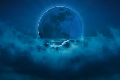 5185x3457 Desktop 自然风景 Wallpaper - Deep Blue Full Moon Above Clouds Wallpaper