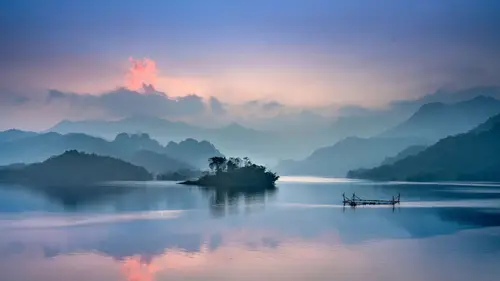 9465x5325 Desktop 自然风景 Wallpaper - 湖心小岛日落晚霞8K电脑壁纸