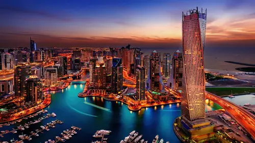 3840x2160 Desktop 城市建筑 Wallpaper - 迪拜码头璀璨夜景